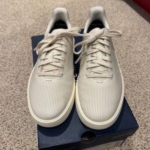 Cole Haan Men's Grandpro Rally Laser Cut Sneaker, Ivory - Size 8